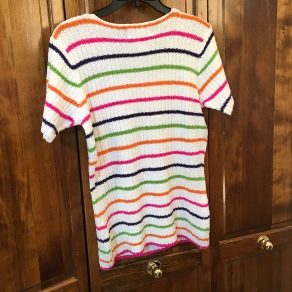 Stretchable pullover blouse - Picture 4 of 4